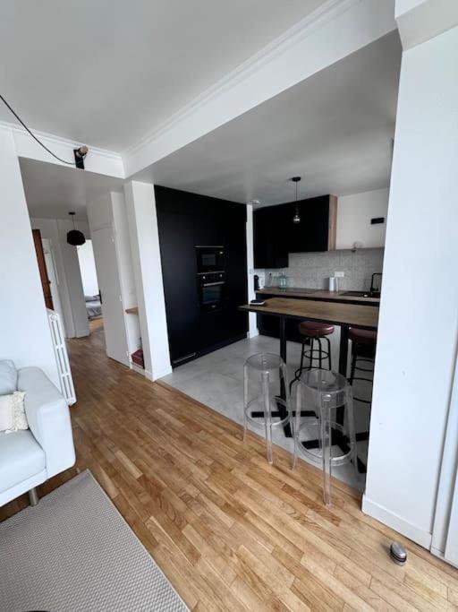 Charmant Appartement T3 Avec Balcon, Centre-Ville Lorient Exteriér fotografie